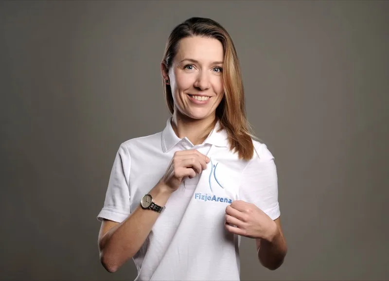Anna Lengas - fizjoterapeutka FizjoArena podczas pracy